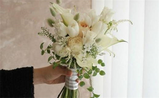 2025年农历九月廿九结婚吉日查询 是办喜事好日子吗